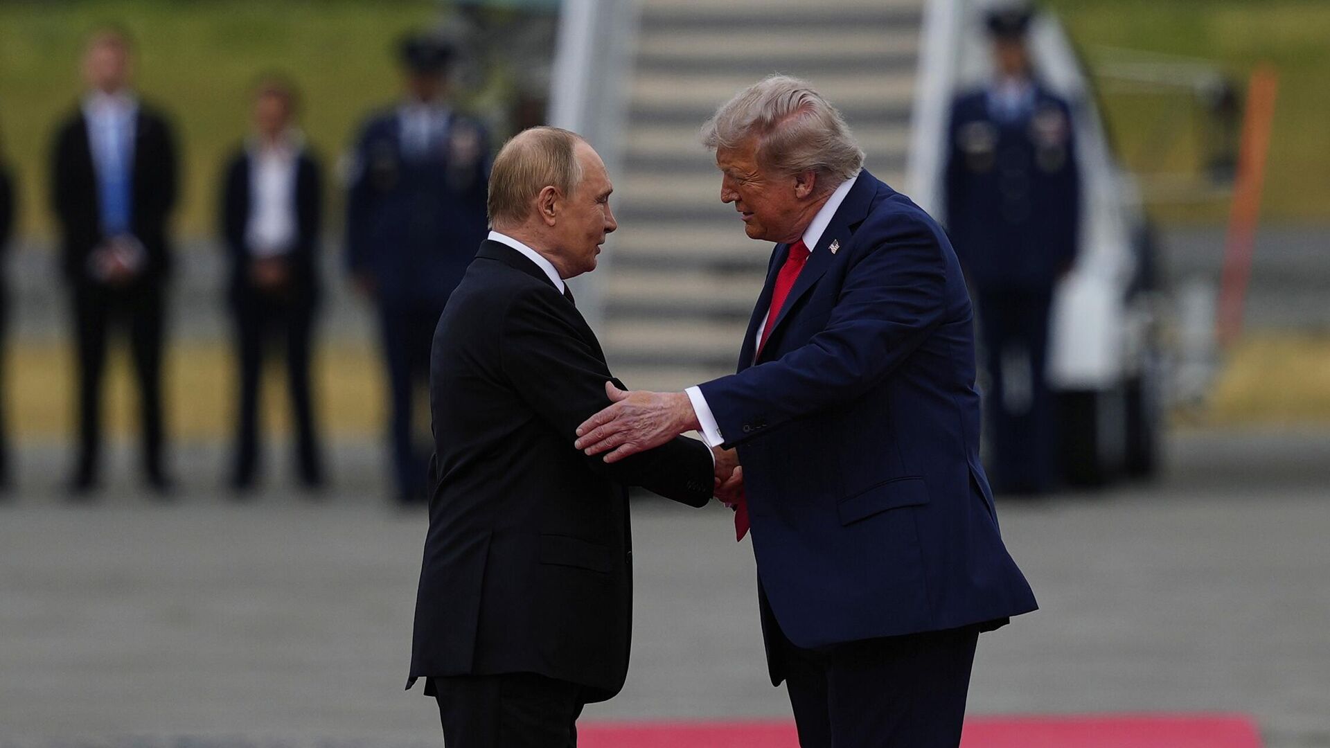 Путин и Трамп встретились на Аляске - ИноСМИ, 1920, 16.08.2025
