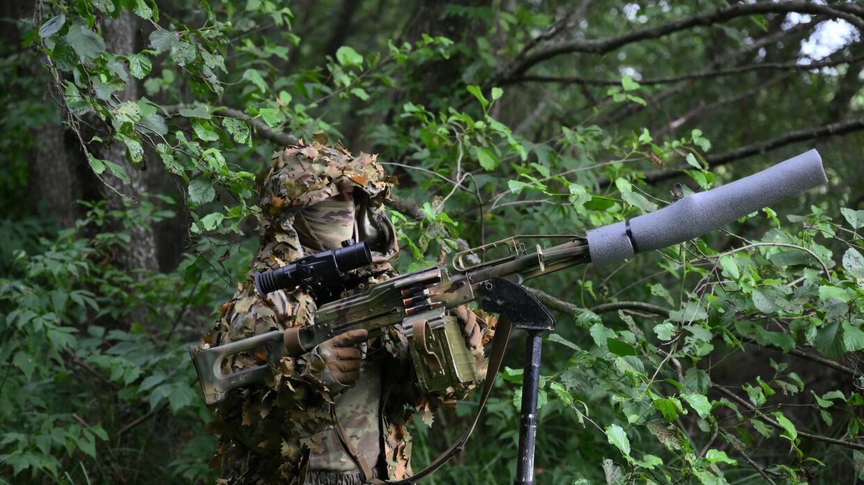 Боевая работа разведчиков группировки войск Север