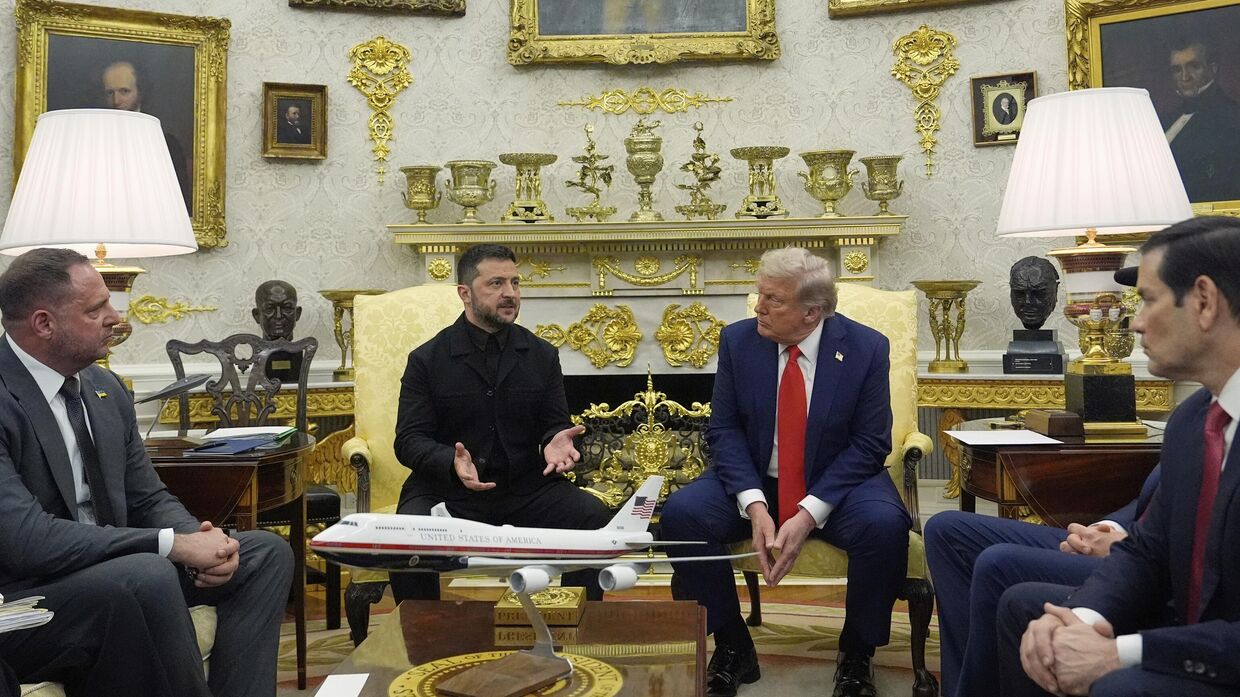 Встреча Дональда Трампа и Владимира Зеленского в Белом Доме в Вашингтоне