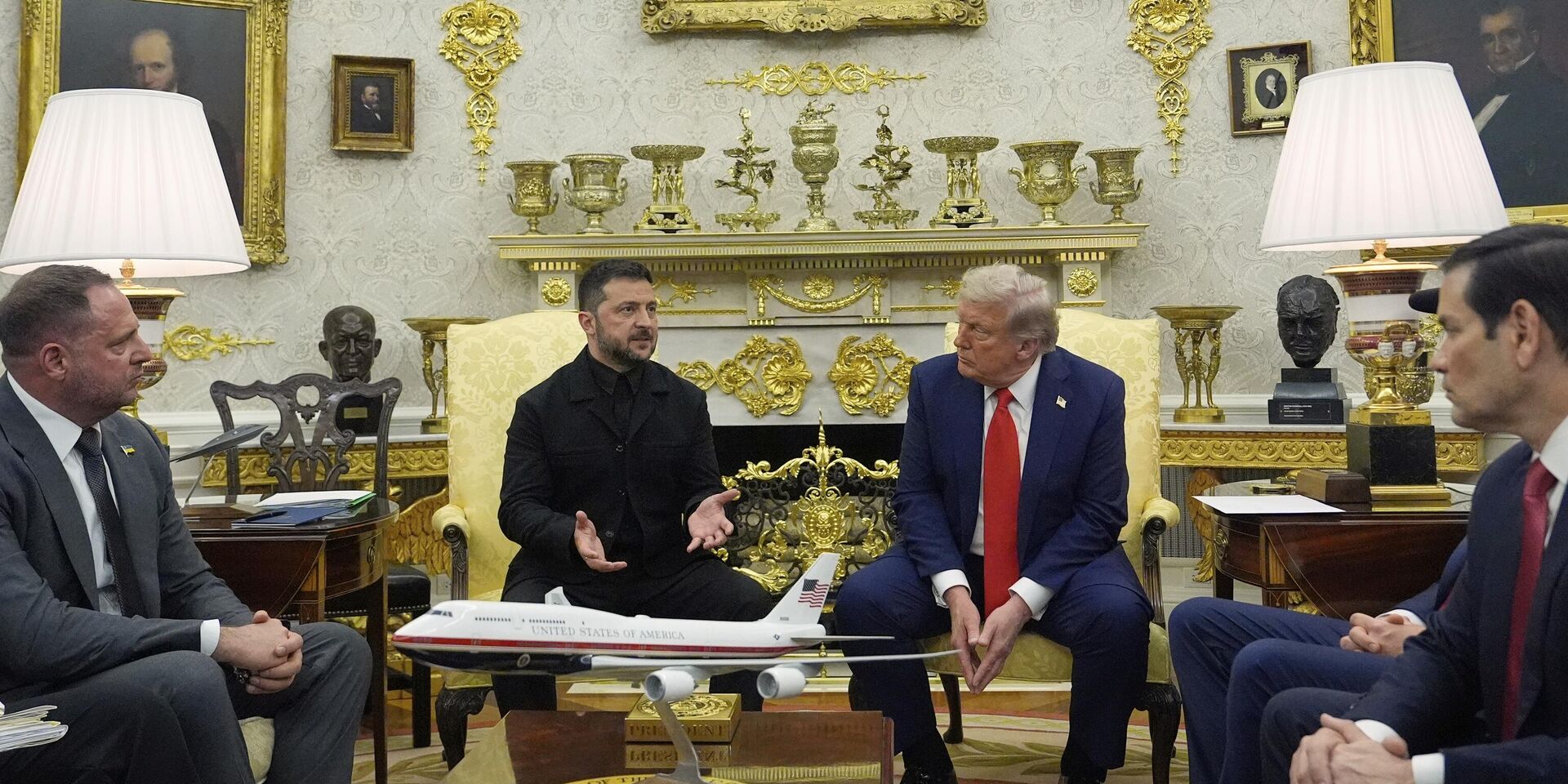 Встреча Дональда Трампа и Владимира Зеленского в Белом Доме в Вашингтоне - ИноСМИ, 1920, 19.08.2025