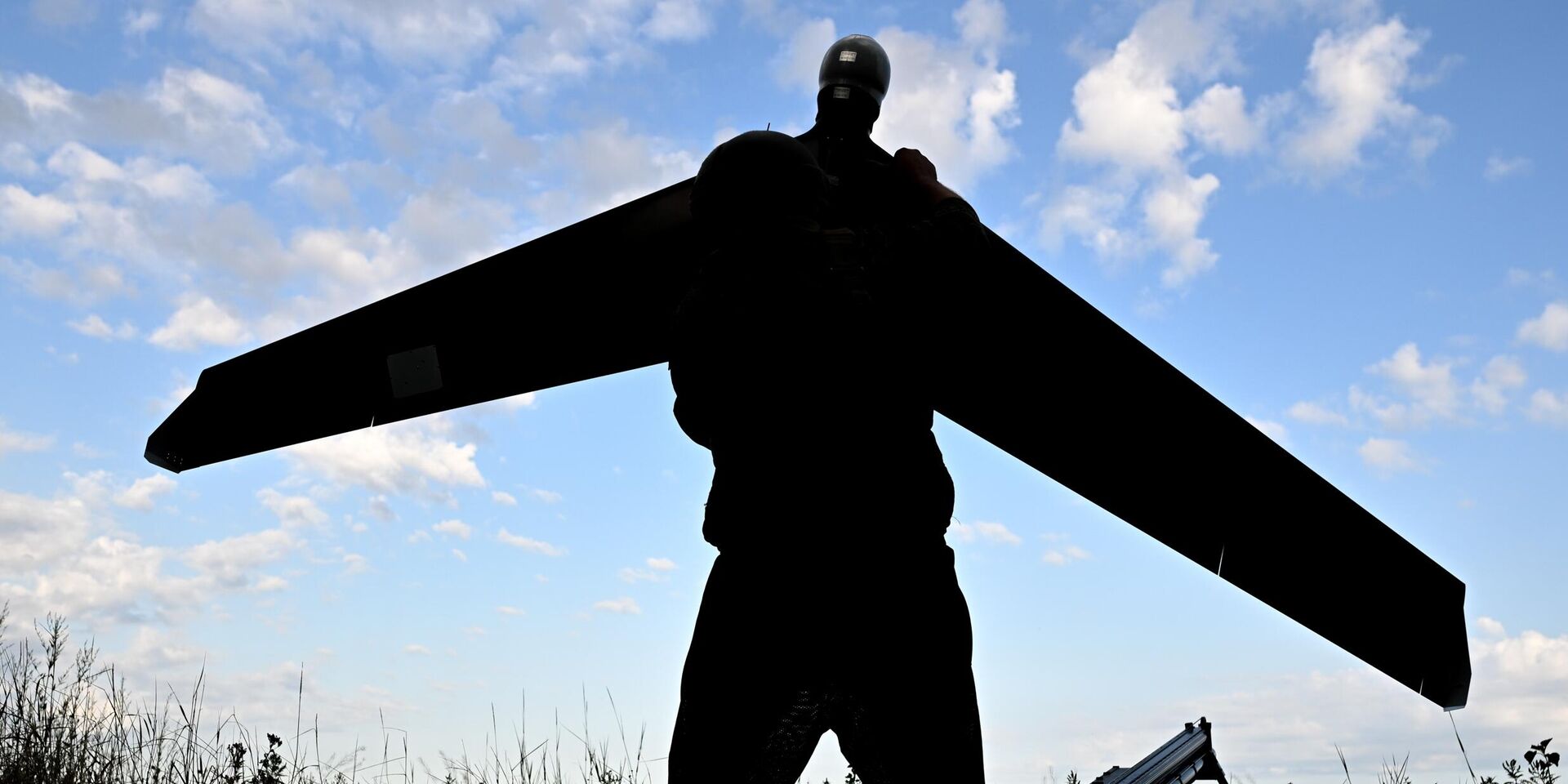 288-я гвардейская артиллерийская бригада группировки войск Запад - ИноСМИ, 1920, 06.09.2025