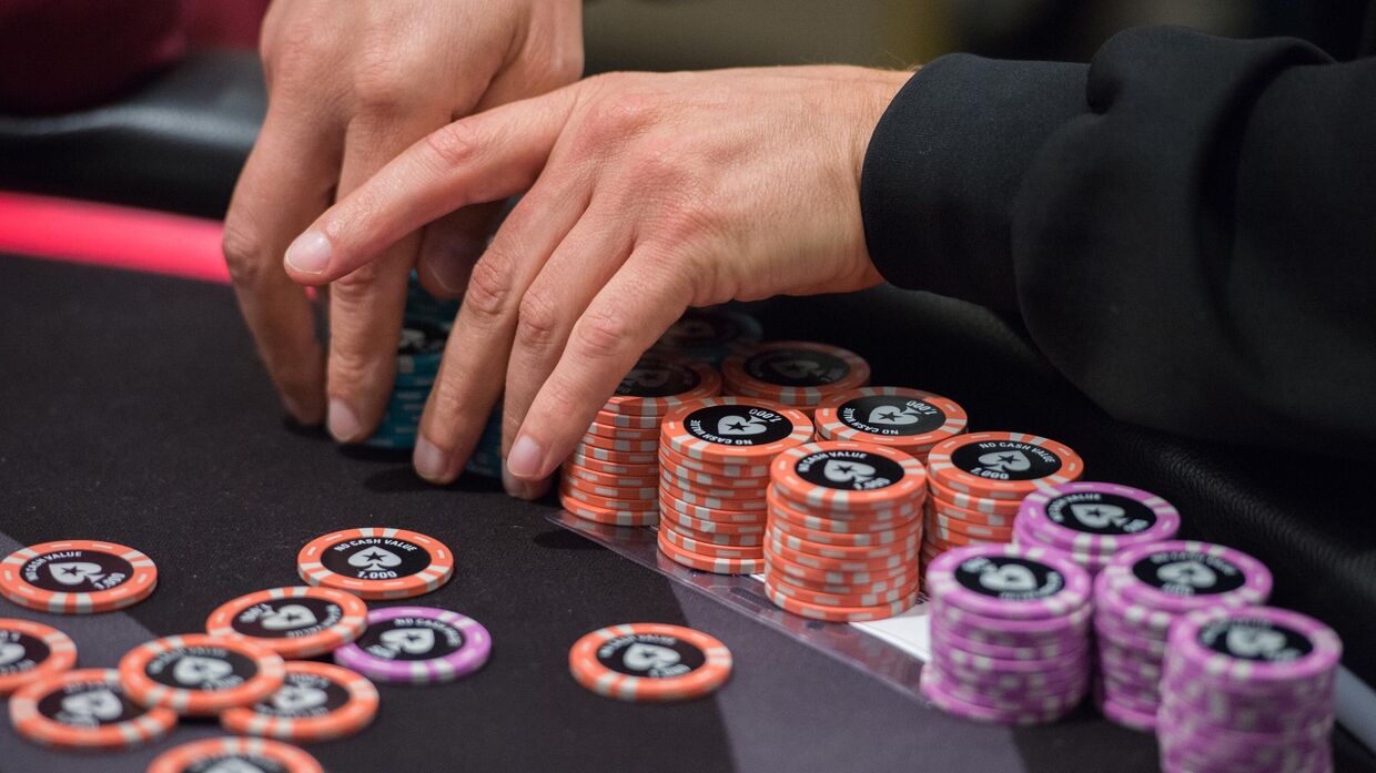 PokerStars Championship Sochi. Турнир суперхайроллеров