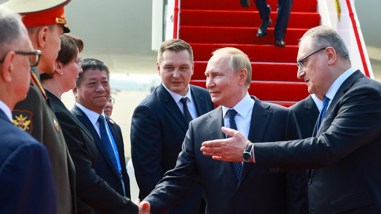 Официальный визит президента Владимира Путина в КНР