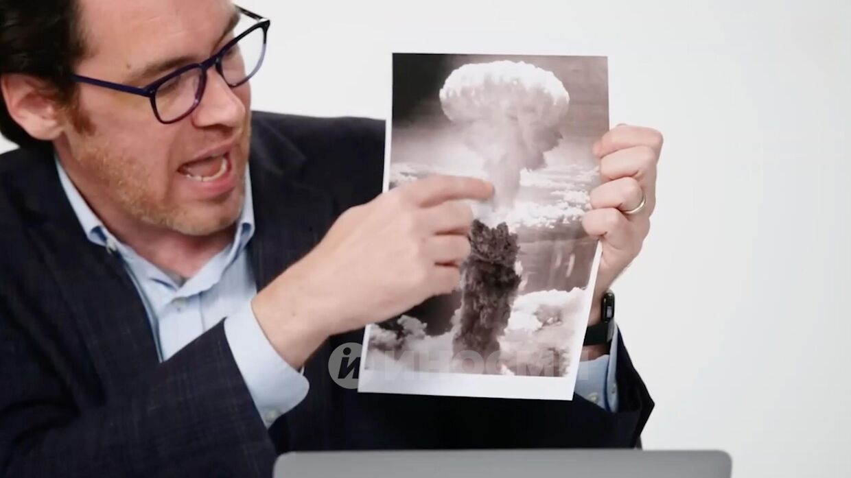 Историк-ядерщик раскрыл тайну США