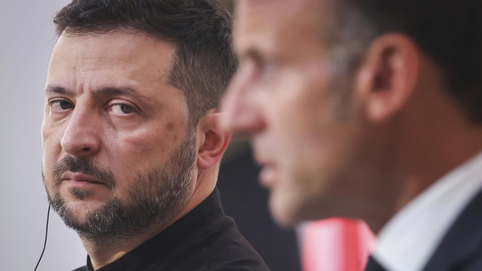 Владимир Зеленский и Эммануэль Макрон - ИноСМИ, 1920, 10.10.2025