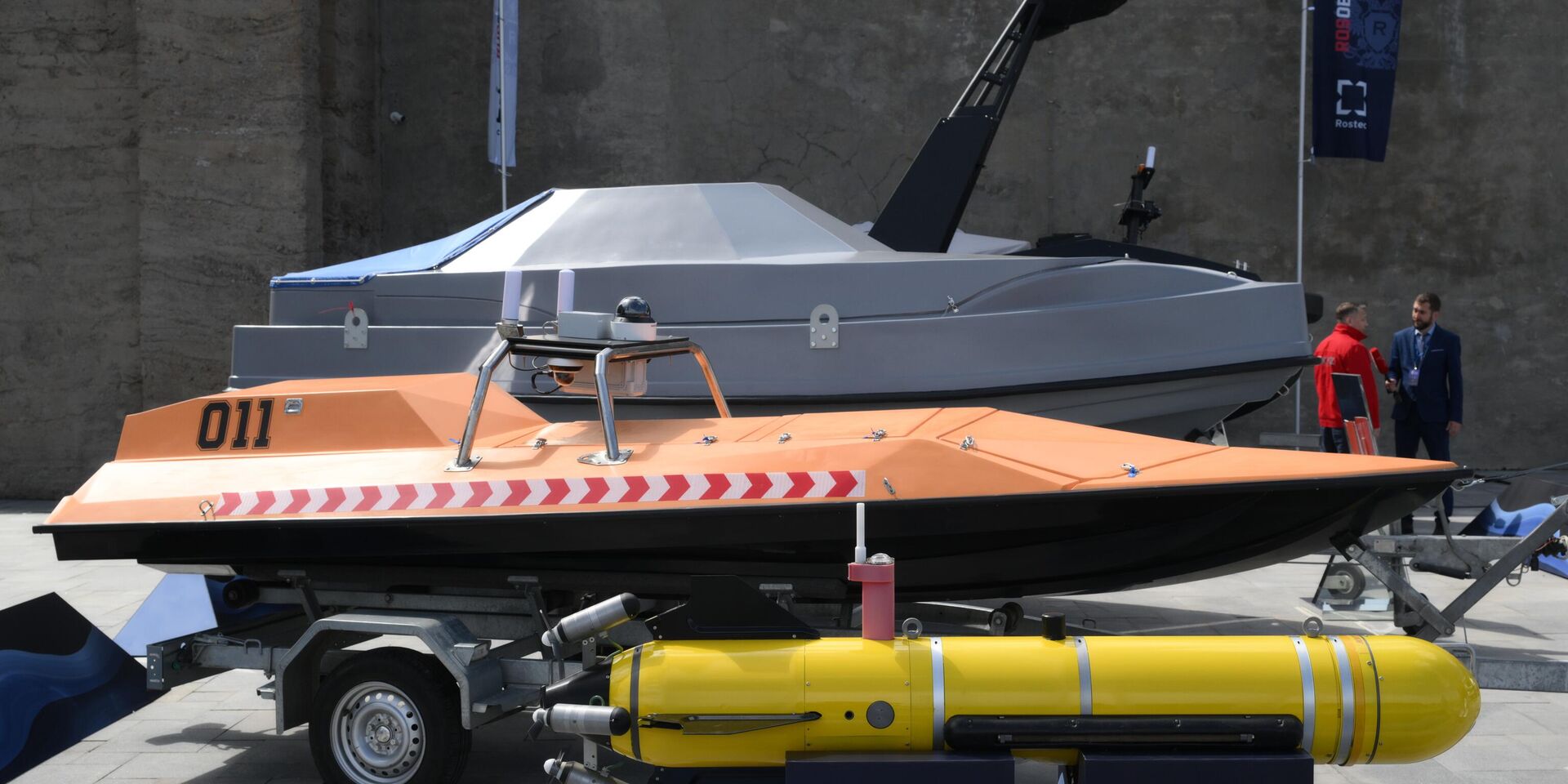 Безэкипажные катера на международном военно-морском салоне Флот-2024 в Кронштадте - ИноСМИ, 1920, 10.09.2025