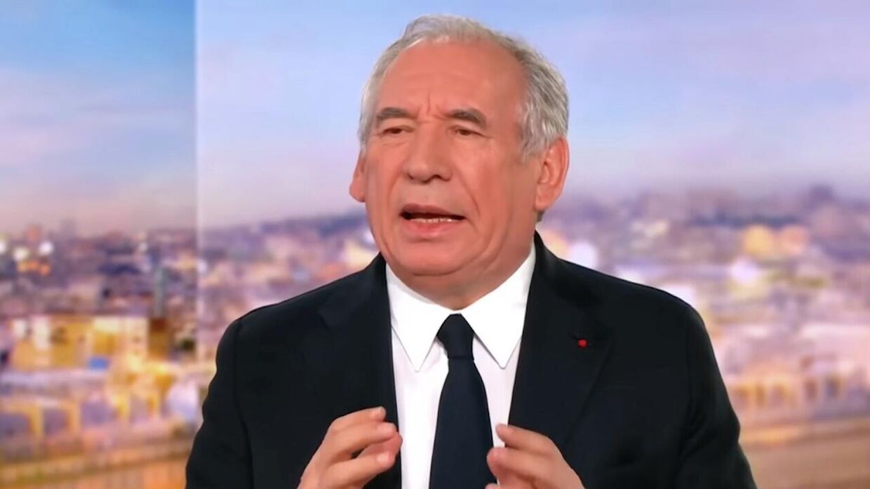 Судьба Франции поставлена на кон: суровое предупреждение видного политика