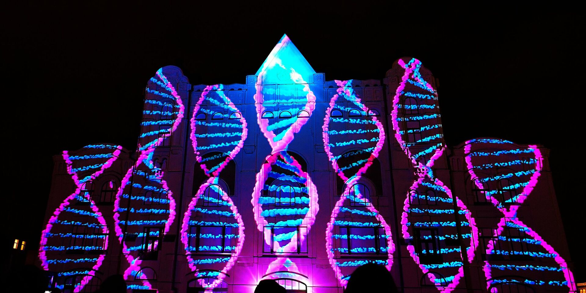 Фестиваль Круг света. День четвертый - ИноСМИ, 1920, 21.09.2025