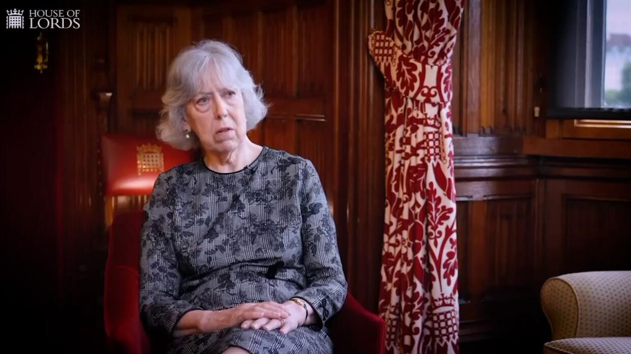 Экс-глава MI5 проболталась: Великобритания уже в состоянии войны с Россией