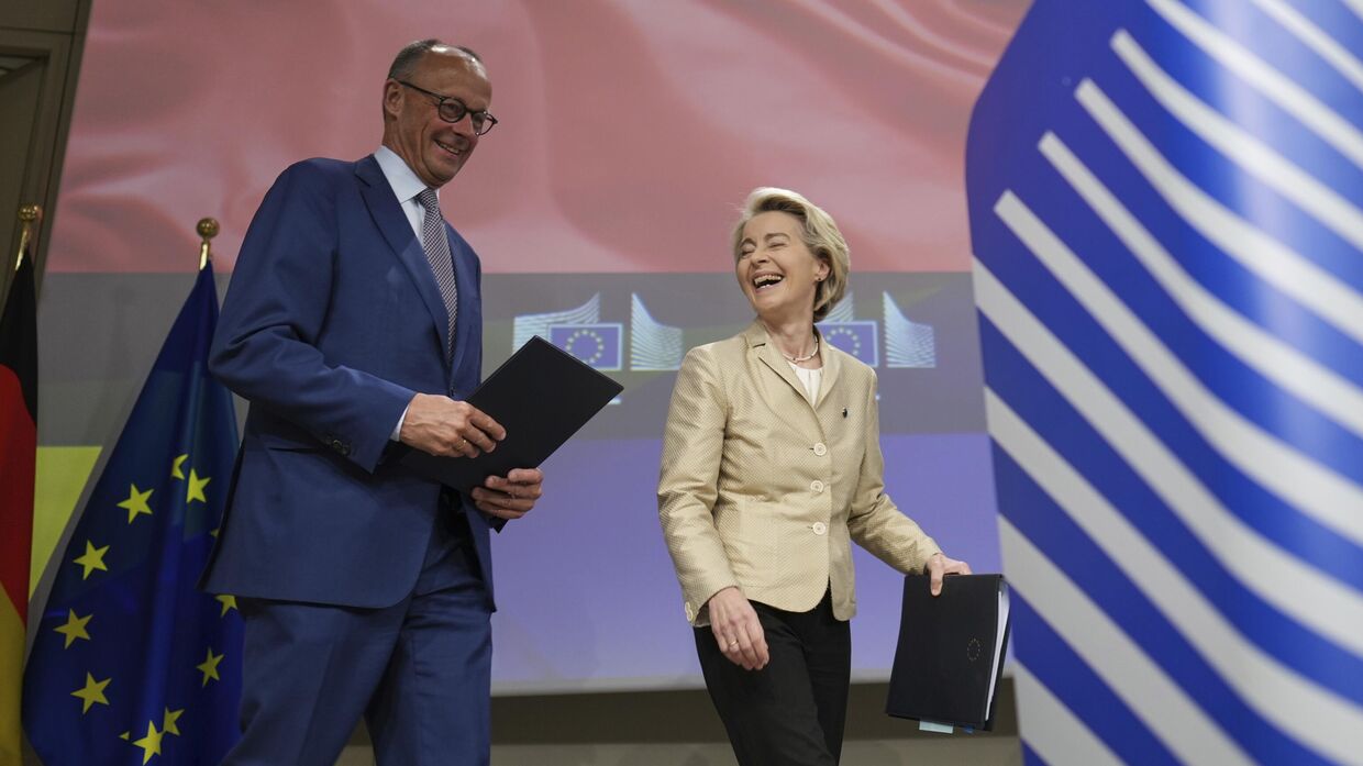 Канцлер Германии Фридрих Мерц и президент Европейской комиссии Урсула фон дер Ляйен