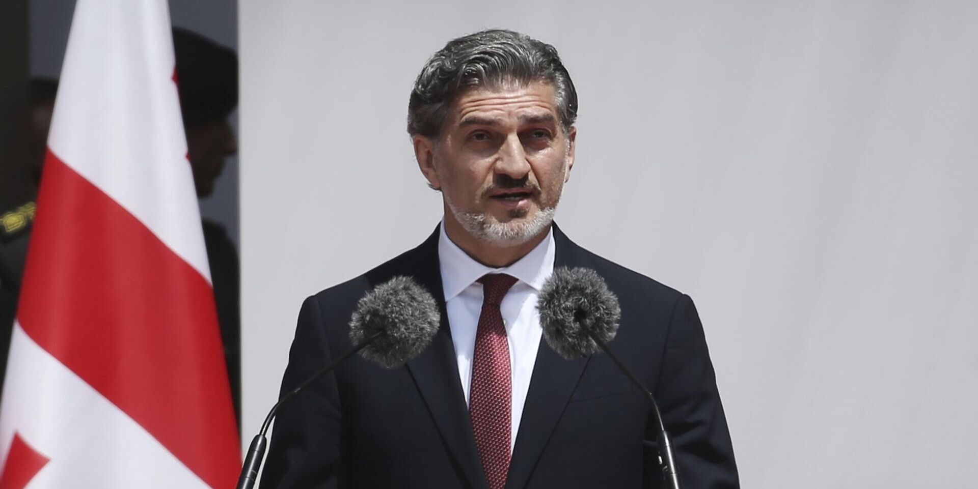 Президент Грузии Михаил Кавелашвили выступает с речью во время празднования Дня независимости в Тбилиси - ИноСМИ, 1920, 01.10.2025