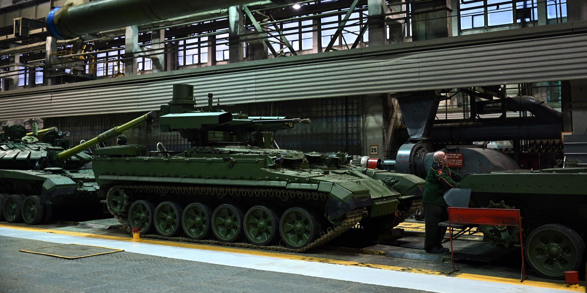 Производство танков на Уралвагонзаводе - ИноСМИ, 1920, 04.10.2025