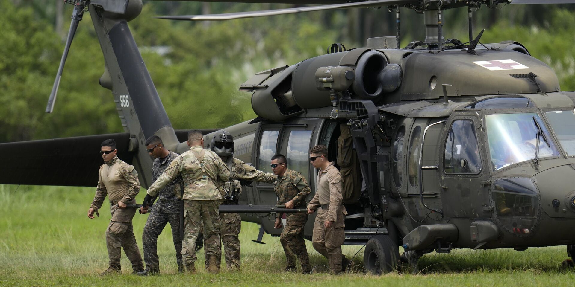 Совместные военные учения военнослужащих США и Панамы по укреплению безопасности Панамского канала - ИноСМИ, 1920, 10.10.2025