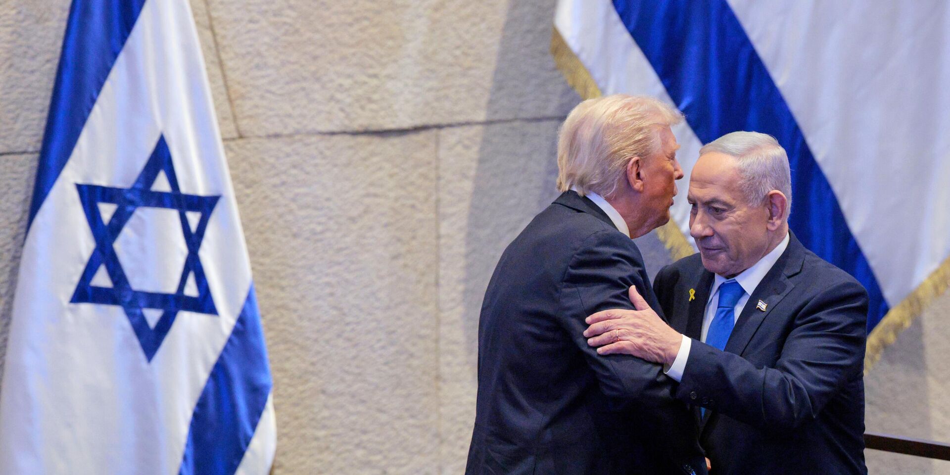 Президент США Дональд Трамп и премьер-министр Израиля Биньямин Нетаньяху в Иерусалиме - ИноСМИ, 1920, 16.10.2025