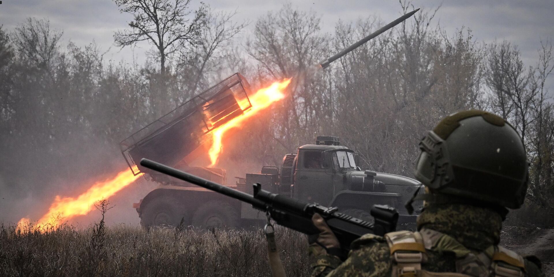 Россияне в центре Покровска и Купянска, новые КАБы, последствия плохой встречи Трампа и Зеленского. Итоги