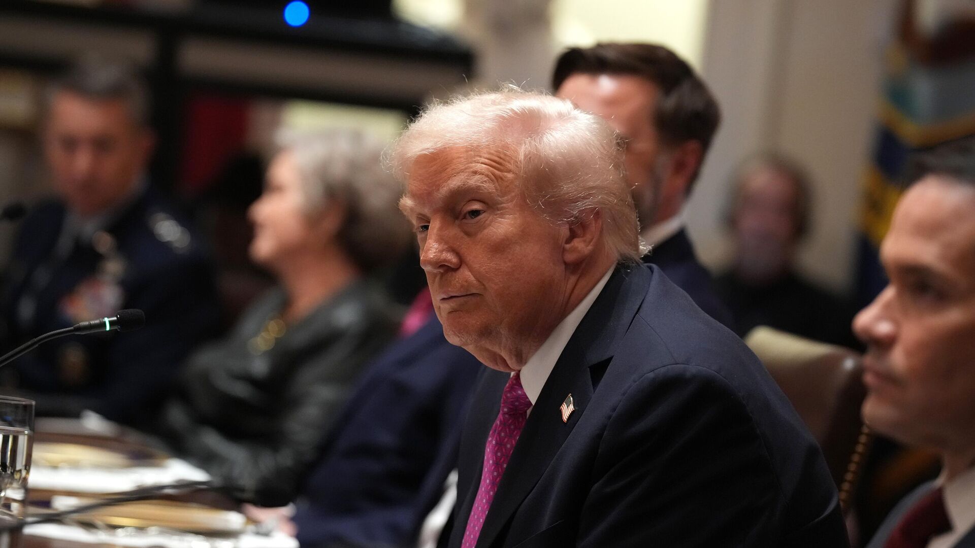 Президент США Дональд Трамп на встрече с Владимиром Зеленским в Белом доме 17 октября 2025 г. - ИноСМИ, 1920, 18.10.2025