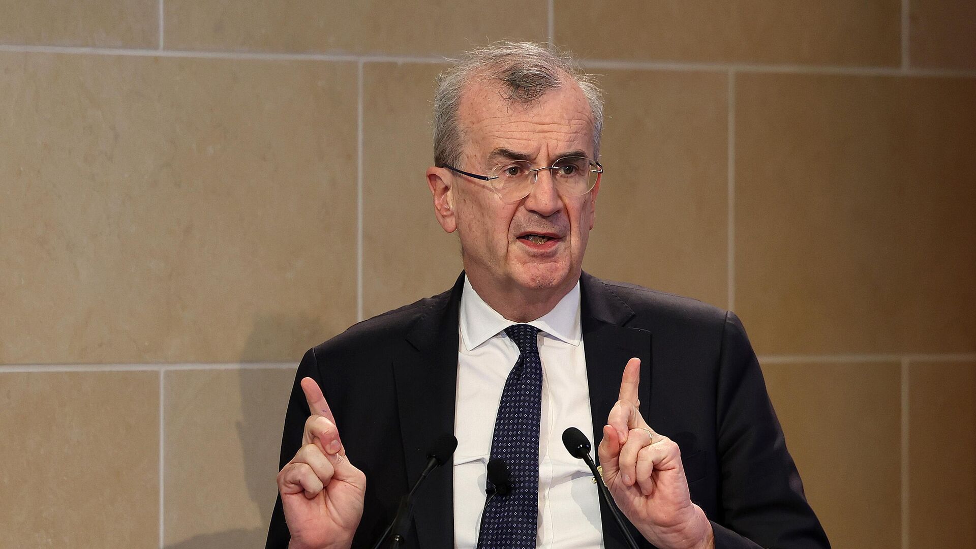 Глава Центрального банка Франции Франсуа Вильруа де Гало - ИноСМИ, 1920, 27.10.2025