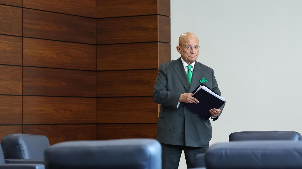 Политолог, научный руководитель факультета мировой экономики и мировой политики НИУ ВШЭ Сергей Караганов