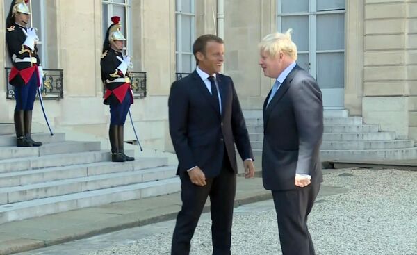 Эммануэль Макрон и Борис Джонсон