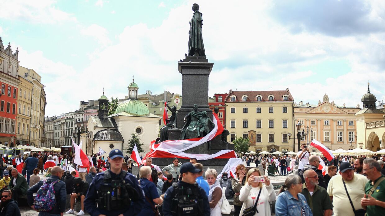 Антиукраинская демонстрация в Кракове, Польша, 24 августа 2025 года