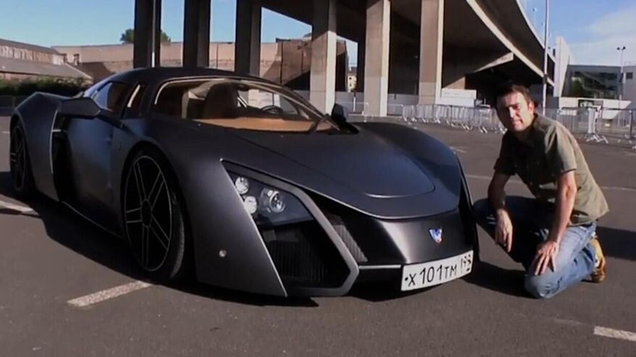 Porsche и Mercedes отдыхают. Немец прокатился на российском суперкаре