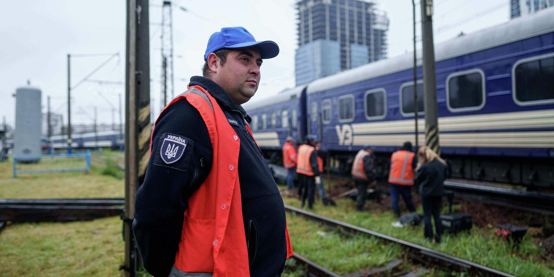 Ремонтом железнодорожного пути в Киеве - ИноСМИ, 1920, 17.11.2025