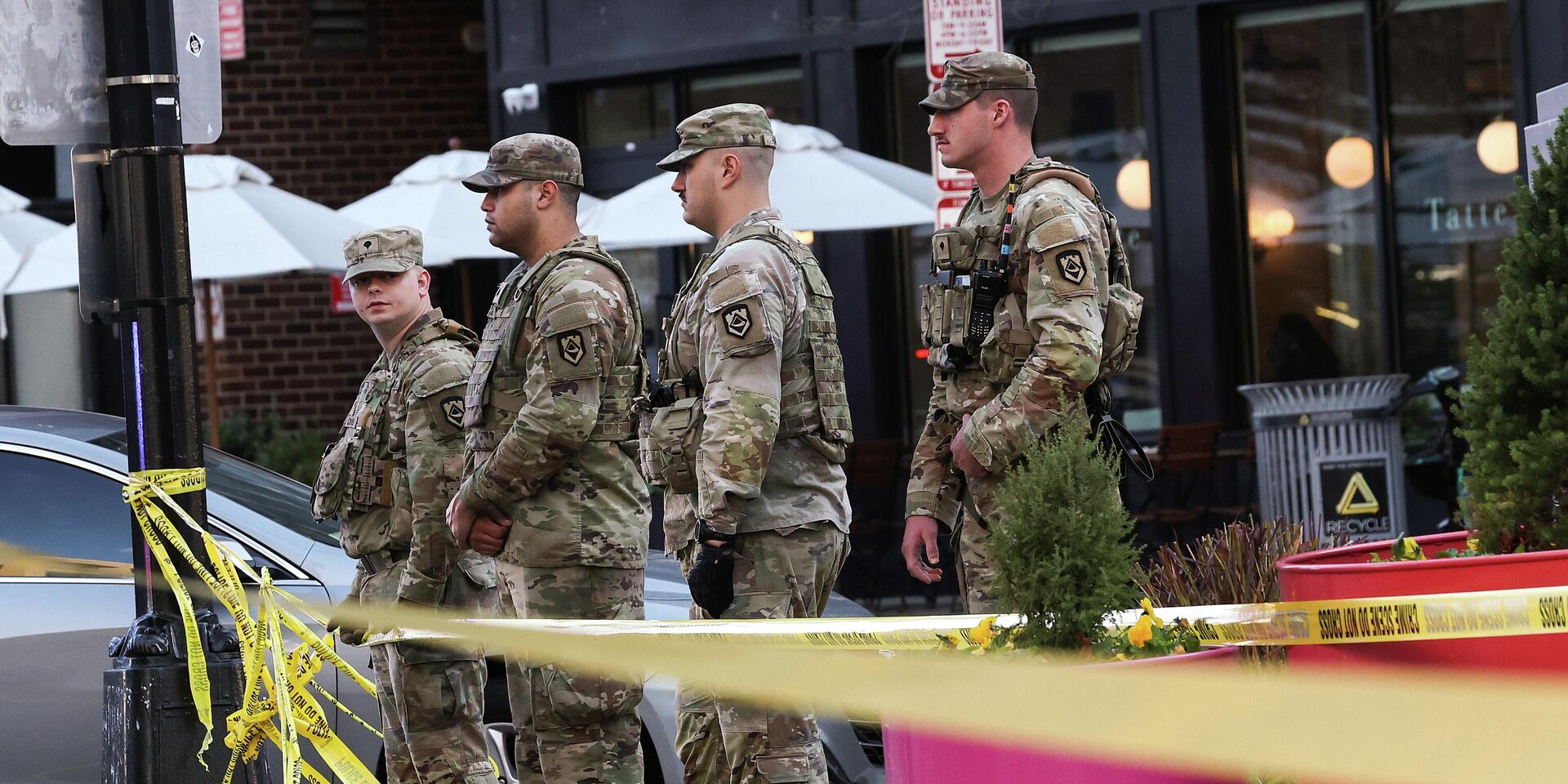 Военнослужащие Национальной гвардии в Вашингтоне, 26 ноября 2025 - ИноСМИ, 1920, 27.11.2025