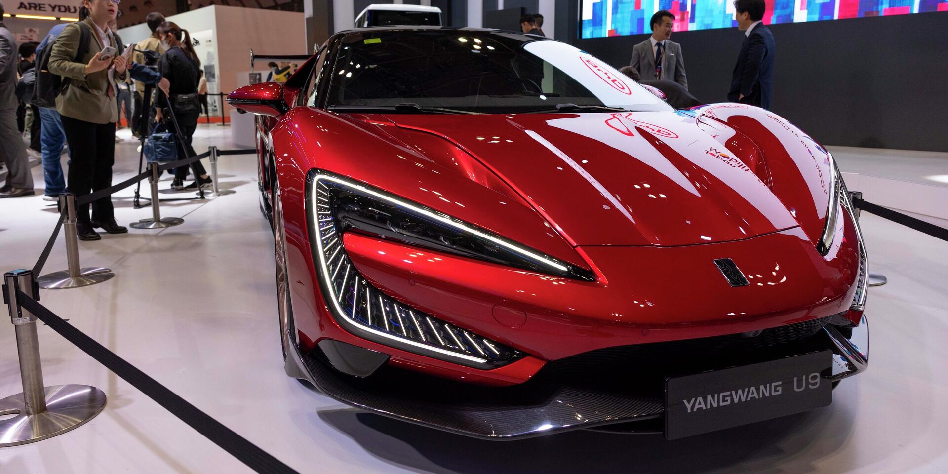 Спортивный автомобиль BYD Yangwang U9 - ИноСМИ, 1920, 28.11.2025