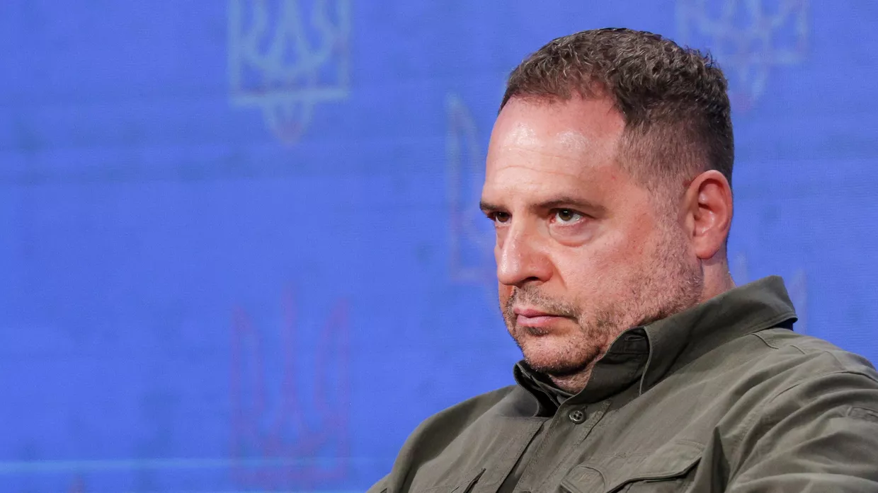 Глава офиса президента Украины Андрей Ермак