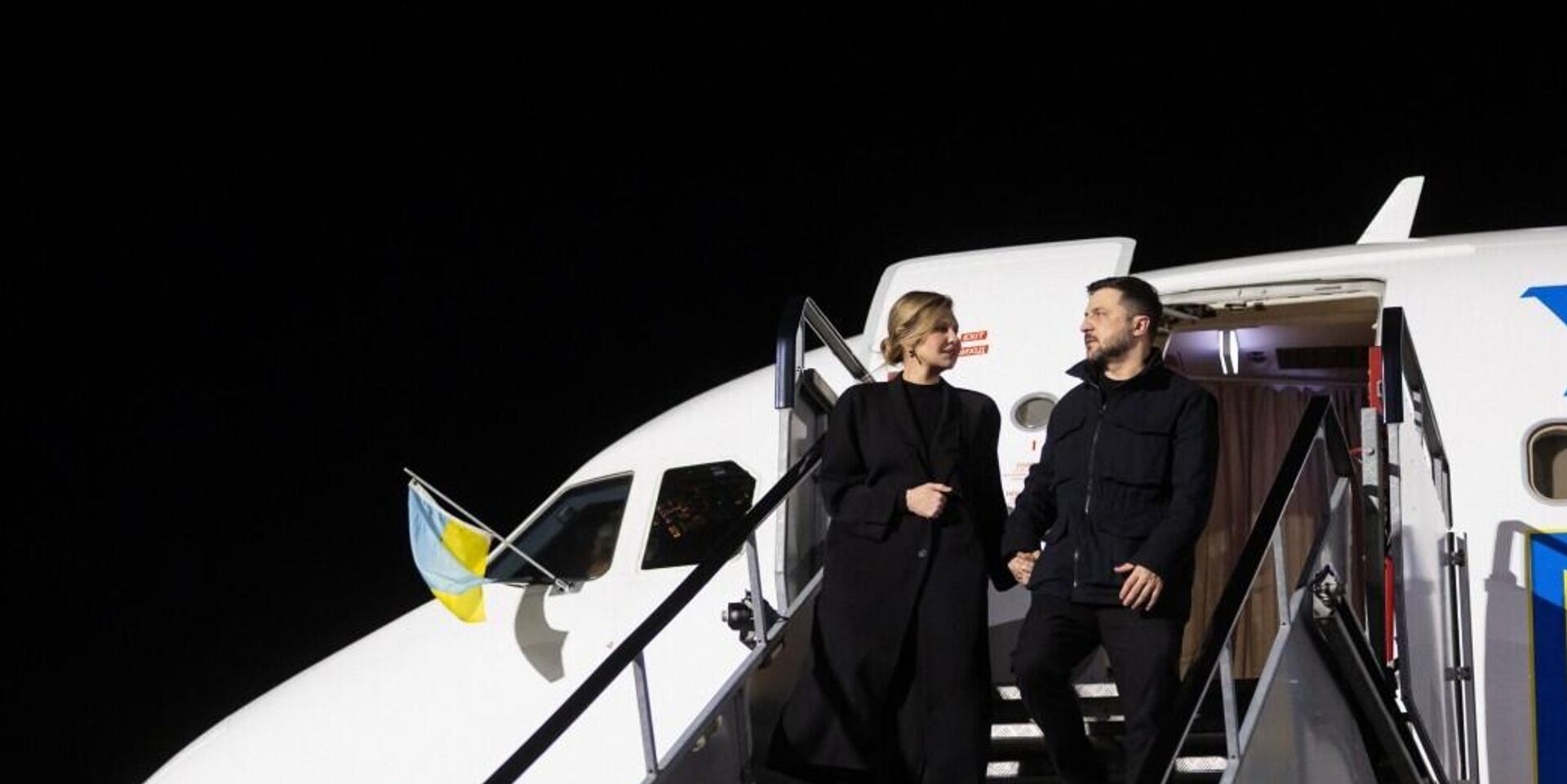 Владимир Зеленский и Елена Зеленская во время визита в Дублин, Ирландия, 2 декабря 2025 года - ИноСМИ, 1920, 05.12.2025