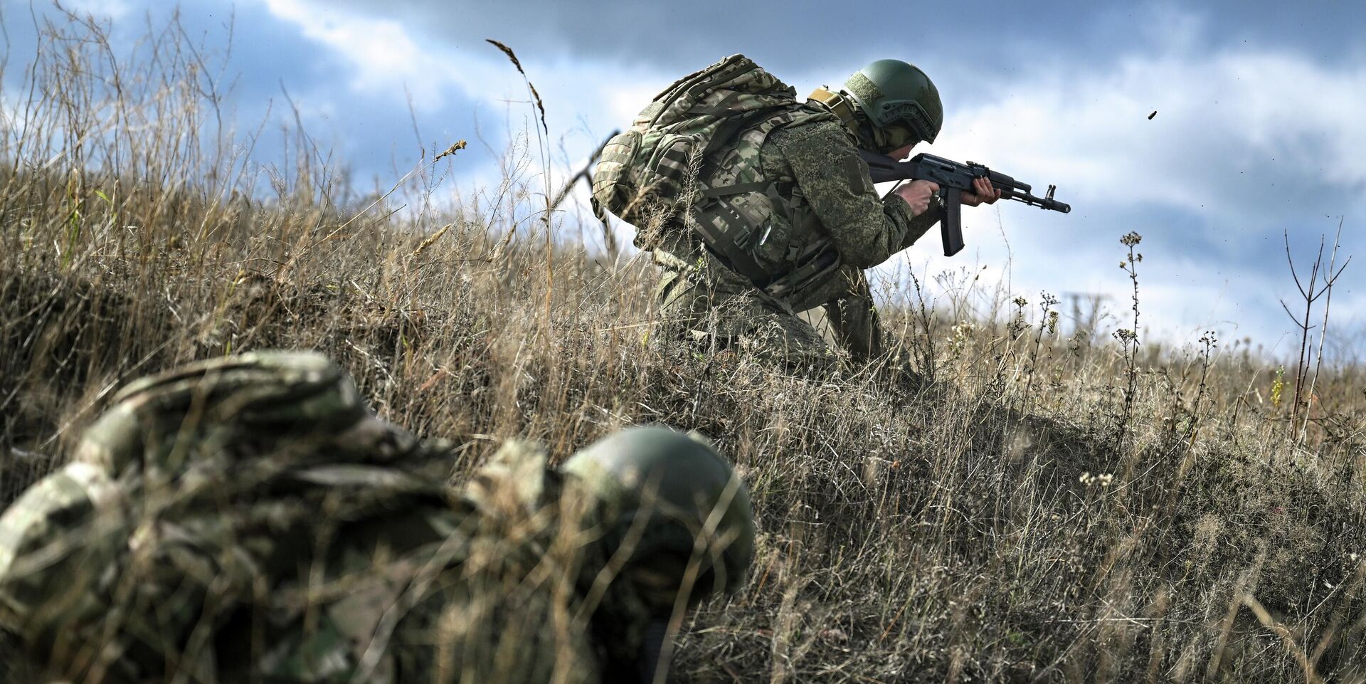 Боевое слаживание военных разведчиков группировки войск Центр в зоне СВО - ИноСМИ, 1920, 15.12.2025