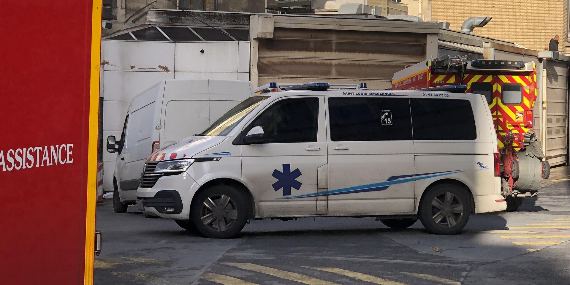 Карета скорой помощи в Париже. Архивная фотография - ИноСМИ, 1920, 09.12.2025