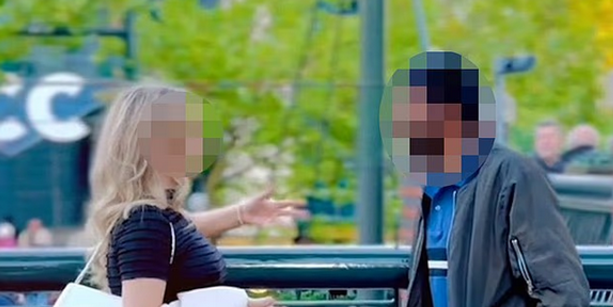 Британская девушка и мигрант