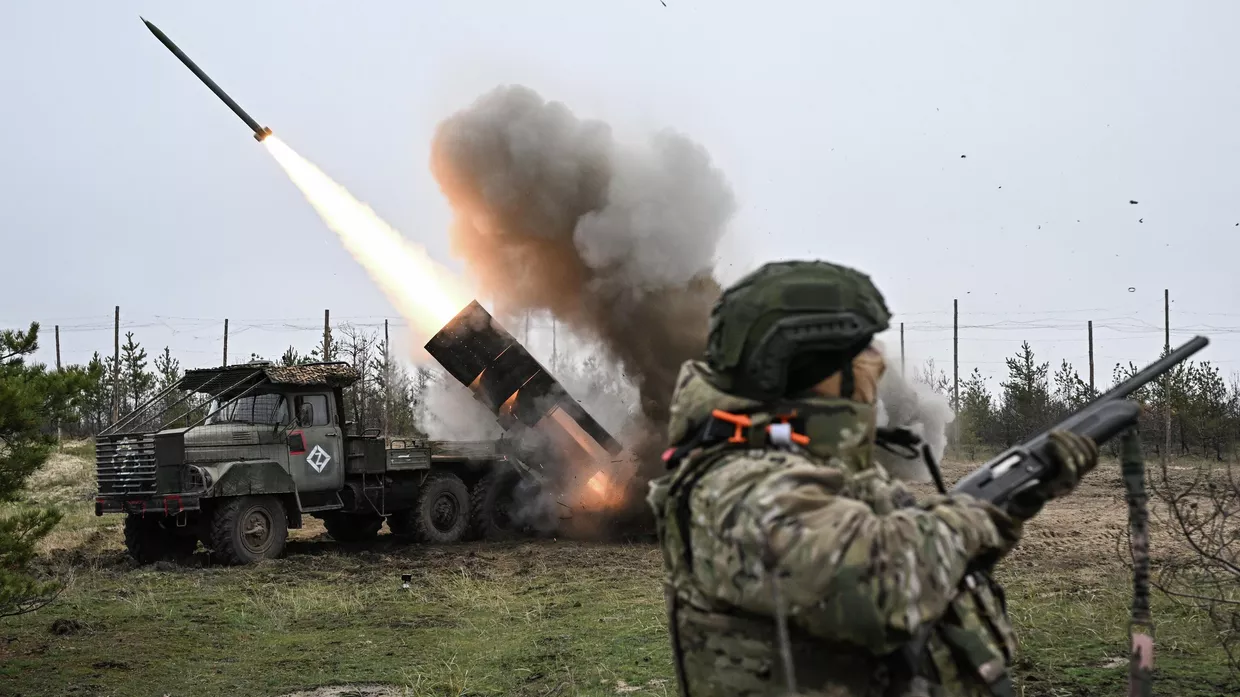 Боевая работа расчета РСЗО Град 83-го самоходного артполка на Краснолиманском направлении СВО