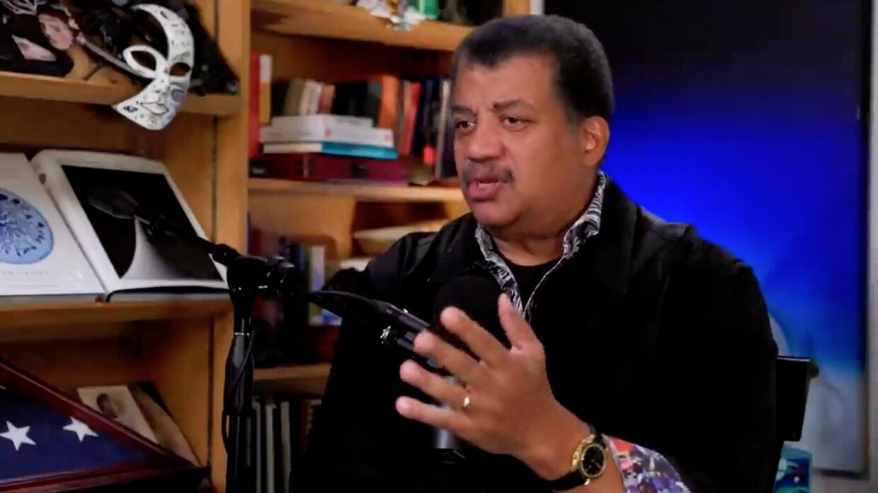 От нас скрывают правду: эксперт рассказал, как отличить истину от вымысла