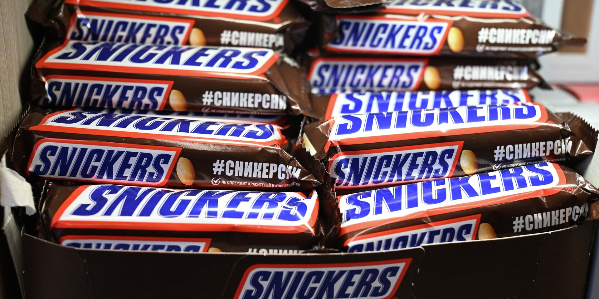 Шоколадные батончики Snickers - ИноСМИ, 1920, 24.12.2025