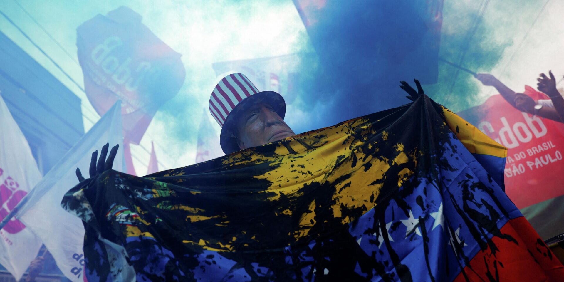 Протесты против атаки США на Венесуэлу и похищение Мадуро - ИноСМИ, 1920, 07.01.2026