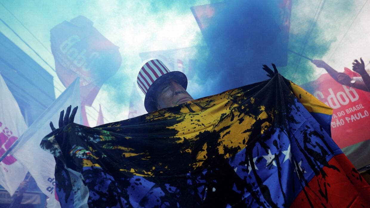 Протесты против атаки США на Венесуэлу и похищение Мадуро