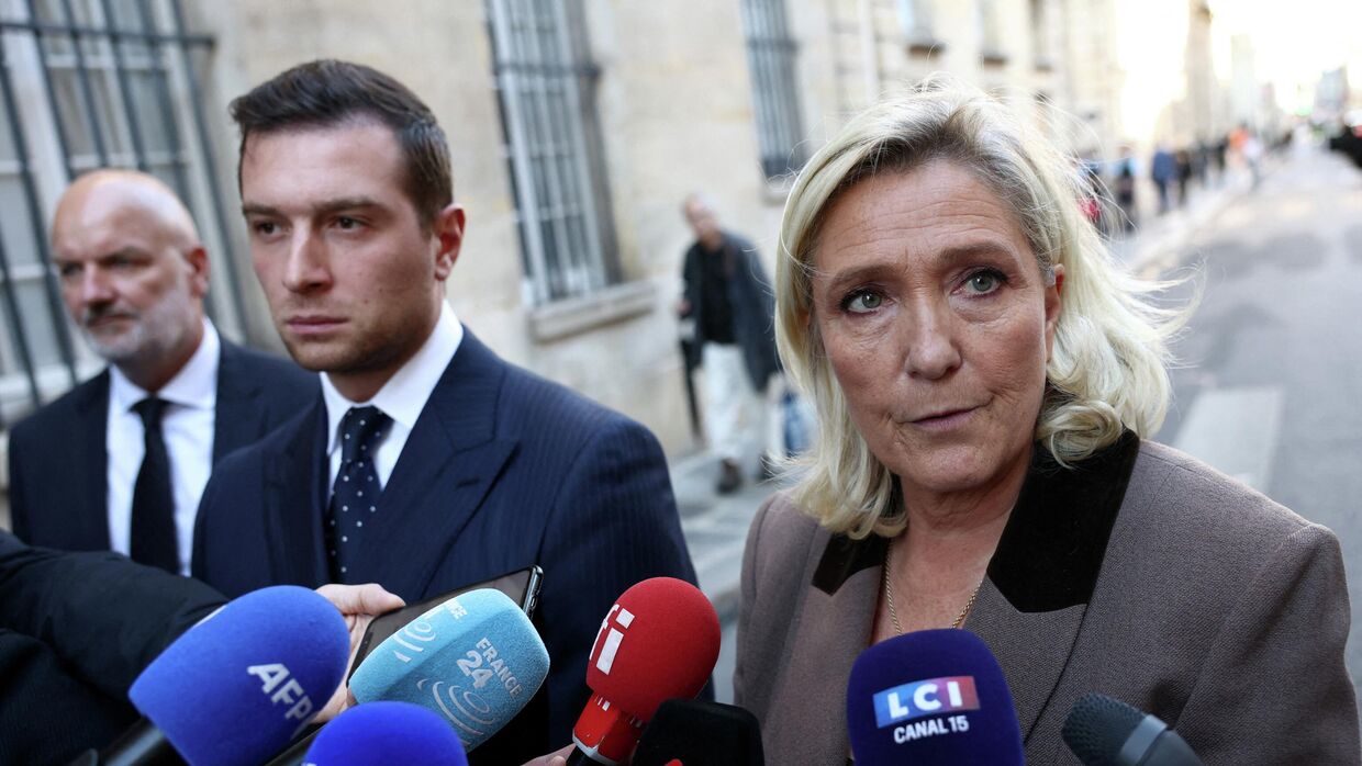 Лидер французской партии Национальное объединение Марин Ле Пен в Париже