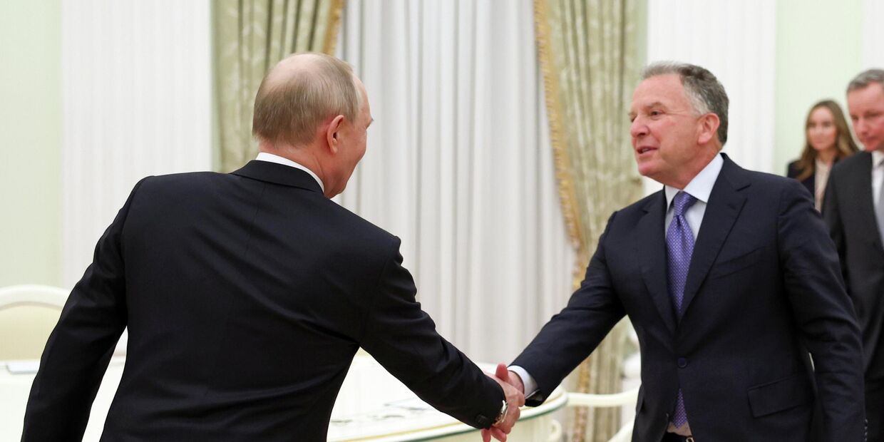 Встреча президента Владимира Путина и спецпосланника президента США Стивена Уиткоффа