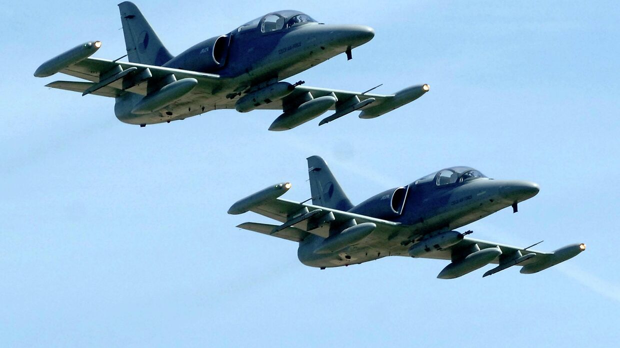 Чешские дозвуковые военные самолеты L-159