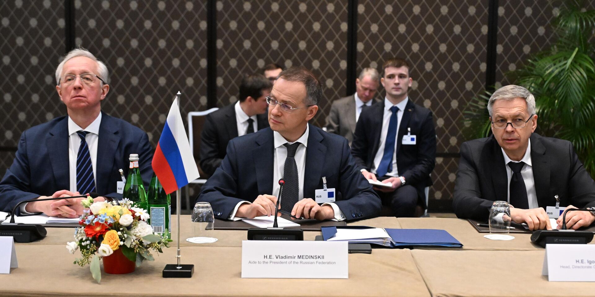 Трехсторонние переговоры РФ, США и Украины в Женеве - ИноСМИ, 1920, 18.02.2026