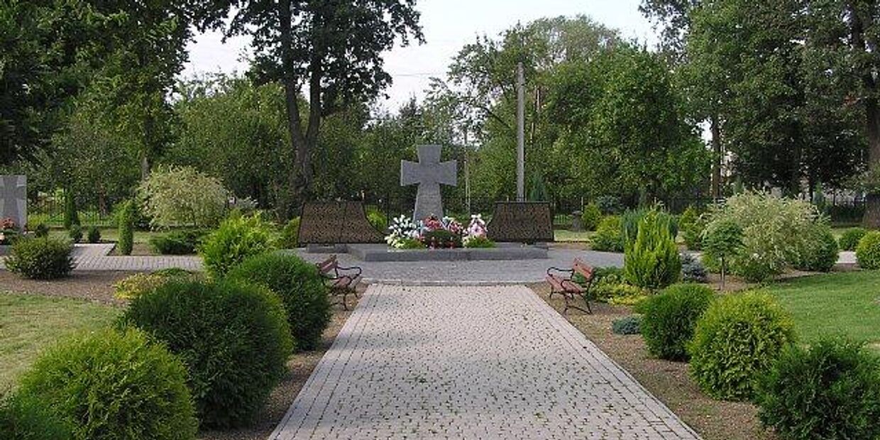 Мемориал жертвам Павлокомской резни