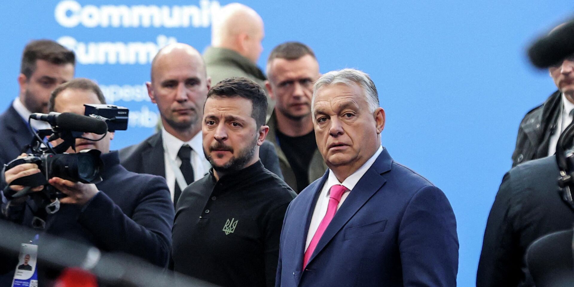 Премьер-министр Венгрии Виктор Орбан и Владимир Зеленский - ИноСМИ, 1920, 19.03.2026