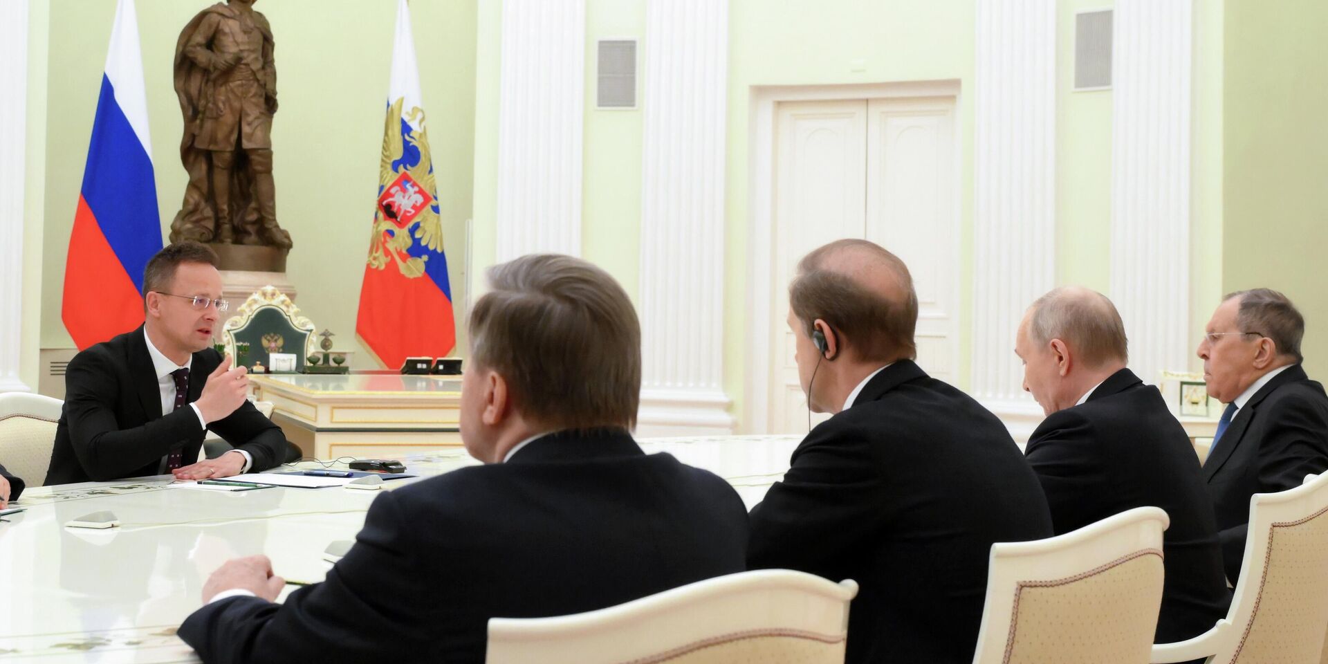 Встреча президента Владимира Путина и главы МИД Венгрии Петера Сиярто - ИноСМИ, 1920, 06.03.2026