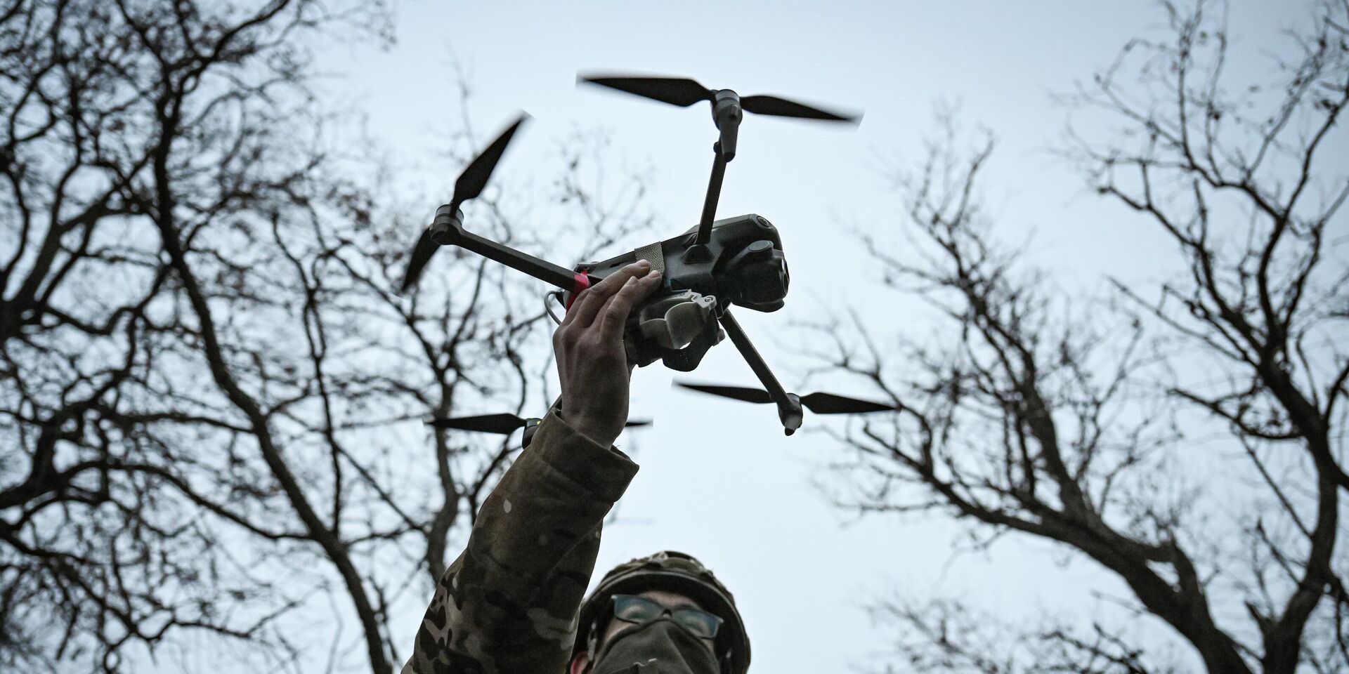 Боевое слаживание штурмовиков и расчетов БПЛА группировки Запад на Краснолиманском направлении - ИноСМИ, 1920, 21.04.2026