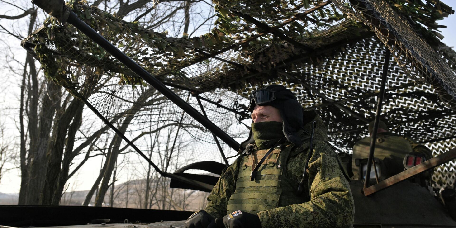 Работа топливозаправщиков группировки войск Запад - ИноСМИ, 1920, 01.04.2026