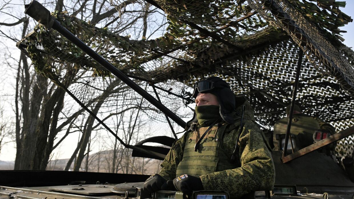 Работа топливозаправщиков группировки войск Запад