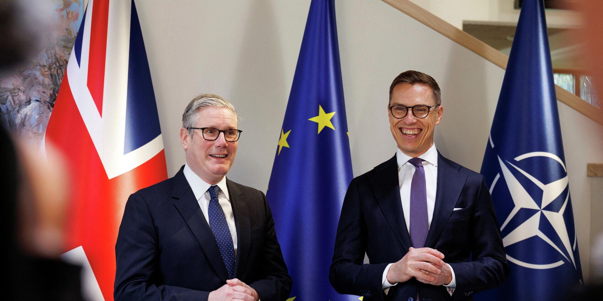 Президент Финляндии Александр Стубб и премьер-министр Великобритании Кир Стармер встречаются в преддверии саммита лидеров Объединенных экспедиционных сил (JEF) в Хельсинки - ИноСМИ, 1920, 06.04.2026