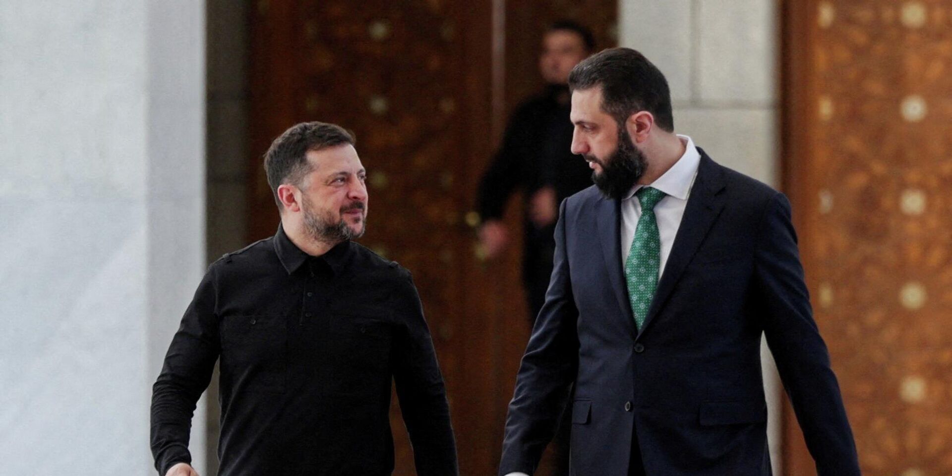 Владимир Зеленский и президент Сирии Ахмед аш-Шараа на встрече в Дамаске - ИноСМИ, 1920, 06.04.2026